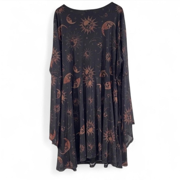 Cosmic Aura Celestial Skull Mesh Dress Plus Size 5 (26W-28W), Whimsigoth/Grunge - Picture 6 of 8